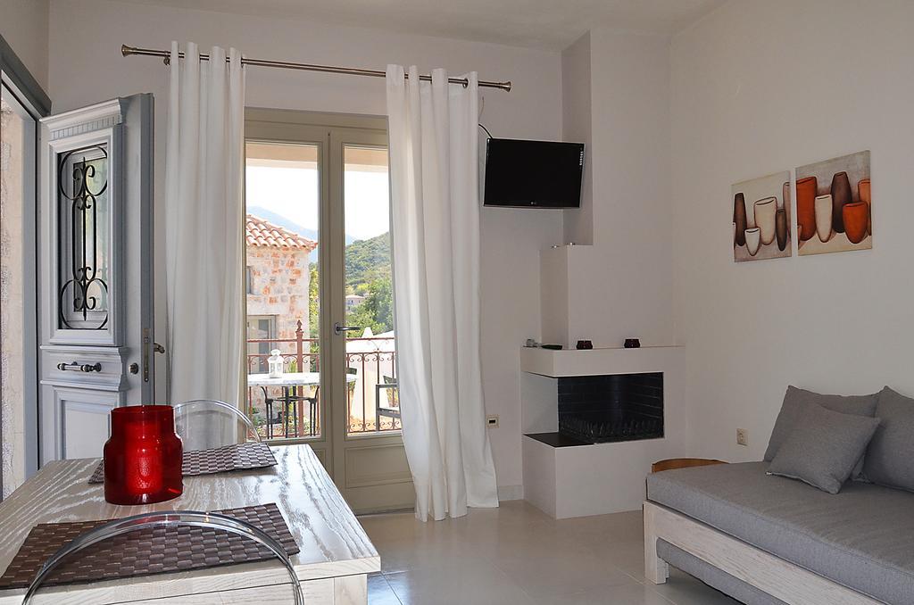 Appartement Filyra Xenonas à Leonídion Extérieur photo